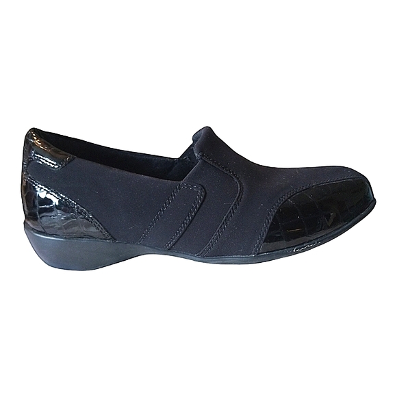 Clarks Black Crocodile Embossed Patent Suede Leather - Picture 1 of 9